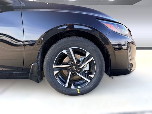 New 2025 Nissan Sentra SV image 10