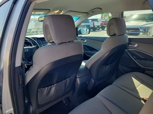 Used 2018 Hyundai Santa Fe Sport FWD image 11