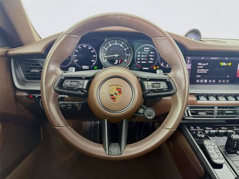 Used 2020 Porsche 911 Carrera S RWD image 12