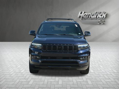 Used 2024 Jeep Grand Wagoneer Series II w/ Quick Order Packagew 28T AWD/4WD image 3