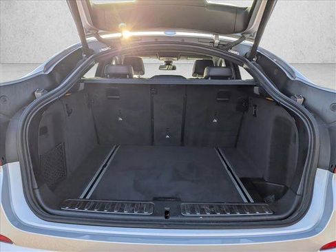 Used 2018 BMW X4 xDrive28i image 7