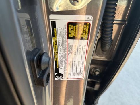 Used 2025 Subaru Outback Touring XT AWD/4WD image 36