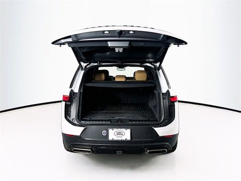 Used 2025 Land Rover Range Rover Sport SE image 6