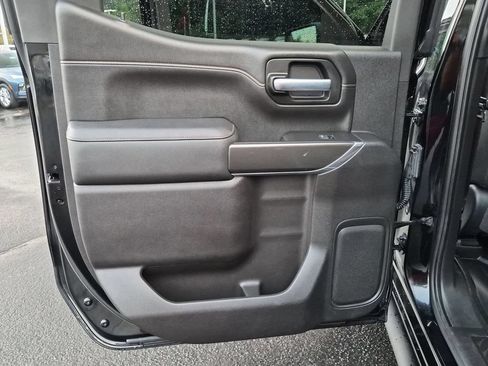 Used 2021 GMC Sierra 1500 AT4 w/ Driver Alert Package I AWD/4WD image 19
