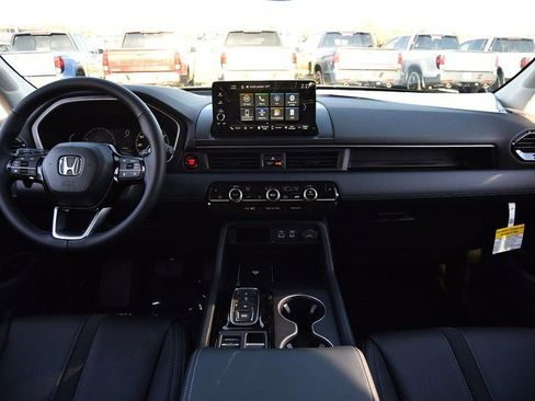 New 2025 Honda Pilot EX-L image 7