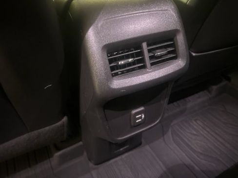 Used 2024 GMC Terrain AT4 w/ Infotainment Package II AWD/4WD image 35