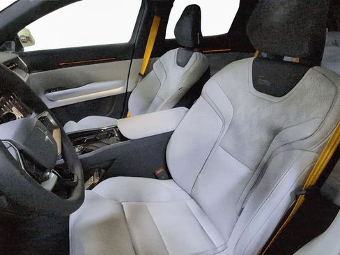 Used 2025 Polestar Polestar 3 image 12