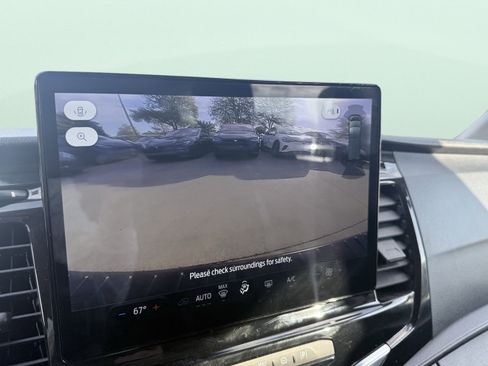 Used 2023 Ford Transit 350 XLT image 47