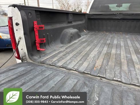 Used 2011 GMC Sierra 3500 SLE w/ SLE Preferred Package image 29