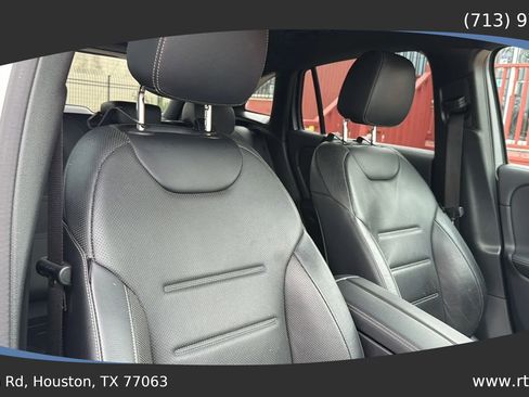 Used 2021 Mercedes-Benz GLA 250 image 36