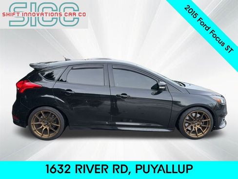 Used 2015 Ford Focus ST image 7