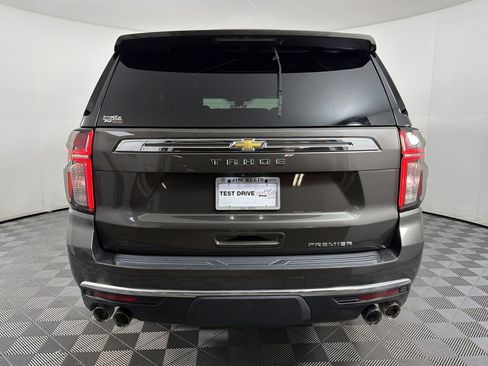Used 2021 Chevrolet Tahoe Premier w/ Premium Package image 5