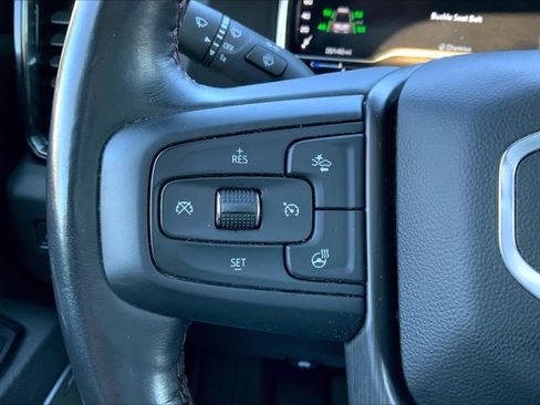 Used 2024 GMC Sierra 2500 AT4X image 18