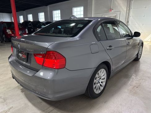 Used 2009 BMW 328i xDrive Sedan image 7