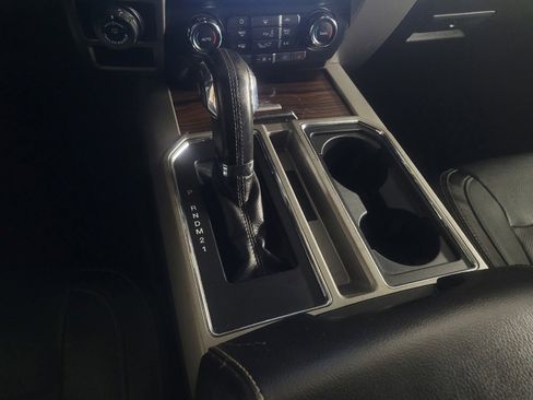 Used 2017 Ford F150 Lariat AWD/4WD image 26