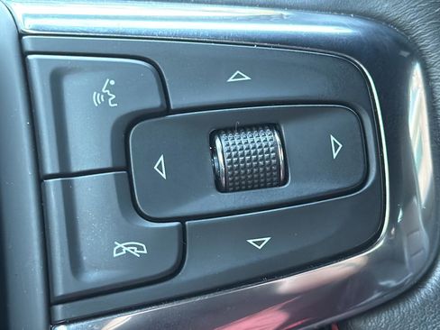 Used 2022 Chevrolet Blazer RS w/ Enhanced Convenience Package image 19