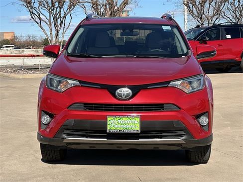 Used 2017 Toyota RAV4 XLE image 7
