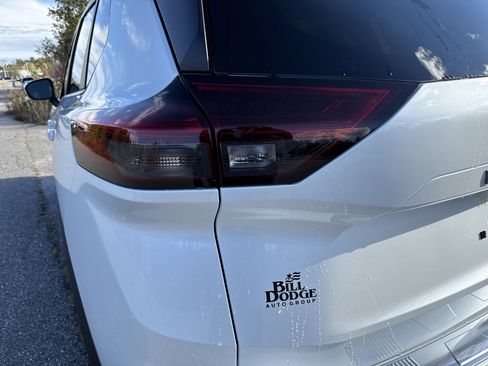 New 2026 Nissan Rogue SV image 15