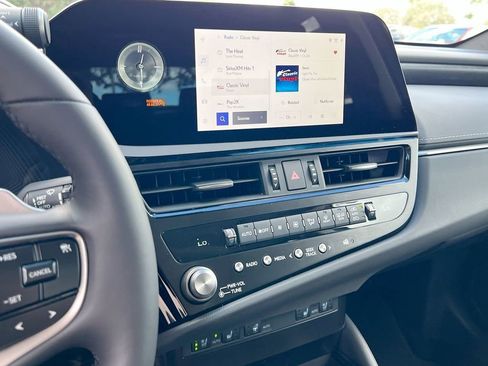 New 2025 Lexus ES 350 350 image 15