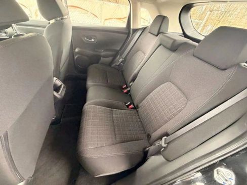 Used 2025 Honda HR-V LX image 15