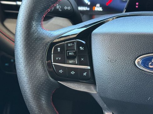 Used 2025 Ford Explorer ST-Line AWD/4WD image 37