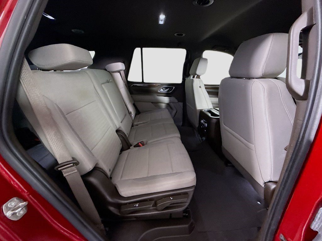 Used 2023 GMC Yukon SLE RWD image 26