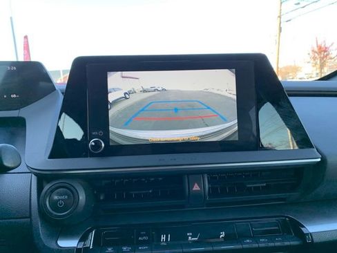 Used 2023 Toyota Prius LE image 22