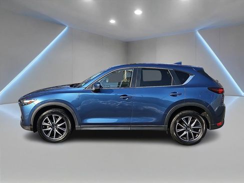 Used 2018 MAZDA CX-5 Touring w/ Preferred Equipment Package image 4