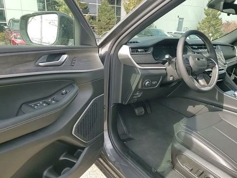 New 2026 Jeep Grand Cherokee L Limited image 20