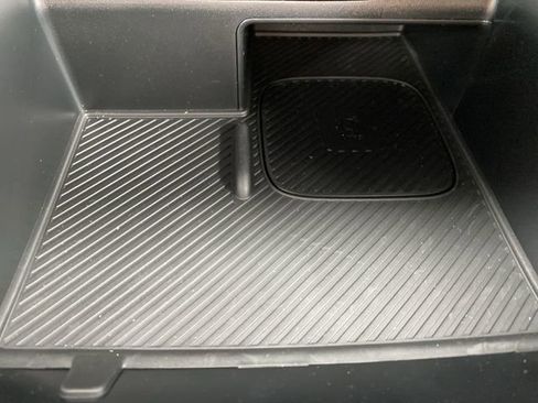 New 2025 Kia Sorento SX image 28