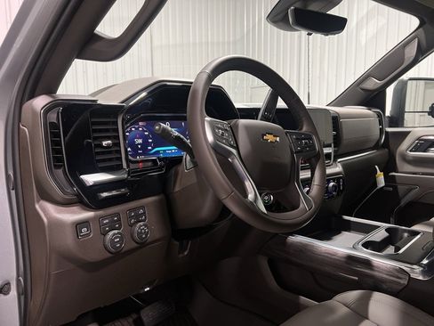 New 2026 Chevrolet Silverado 2500 LTZ w/ LTZ Premium Package image 8
