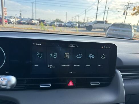 New 2025 Hyundai Ioniq 5 SEL image 21