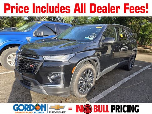 Used 2023 Chevrolet Traverse RS AWD/4WD image 1