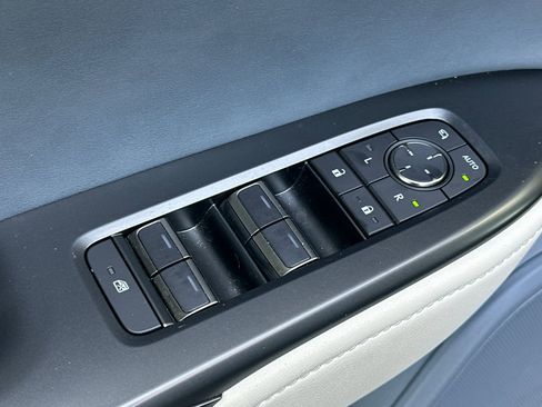 Certified 2023 Lexus RZ 450e Premium w/ Technology Package image 13