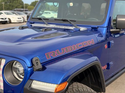 Used 2019 Jeep Wrangler Unlimited Rubicon AWD/4WD image 4