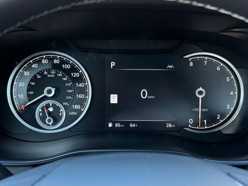 Used 2025 Genesis G70 3.3T Advanced w/ Sport Prestige Package image 31