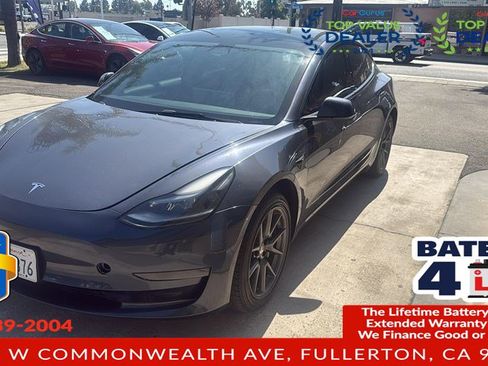 Used 2023 Tesla Model 3 Standard Range RWD image 12