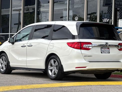 Certified 2018 Honda Odyssey EX-L image 6