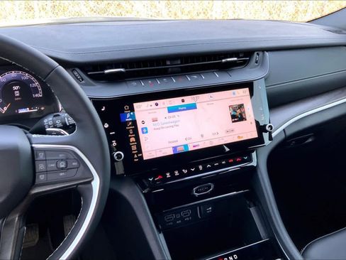 New 2026 Jeep Grand Cherokee Limited image 6