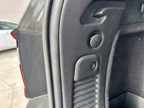 Used 2022 Dodge Durango R/T w/ Blacktop Package image 10