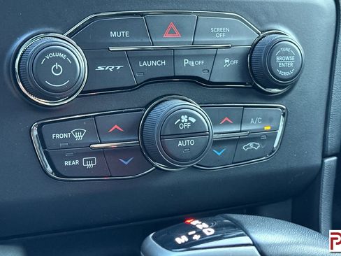 Used 2022 Dodge Charger SRT Hellcat w/ Harman/Kardon Audio Group image 24