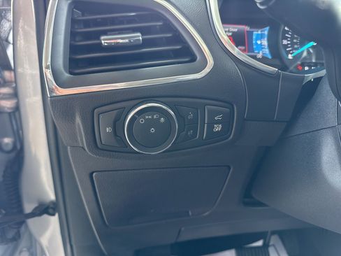 Certified 2021 Ford Edge Titanium w/ Equipment Group 301A AWD/4WD image 23