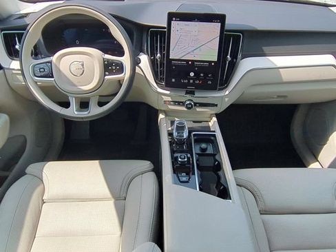 New 2026 Volvo XC60 B5 Ultra AWD/4WD image 10