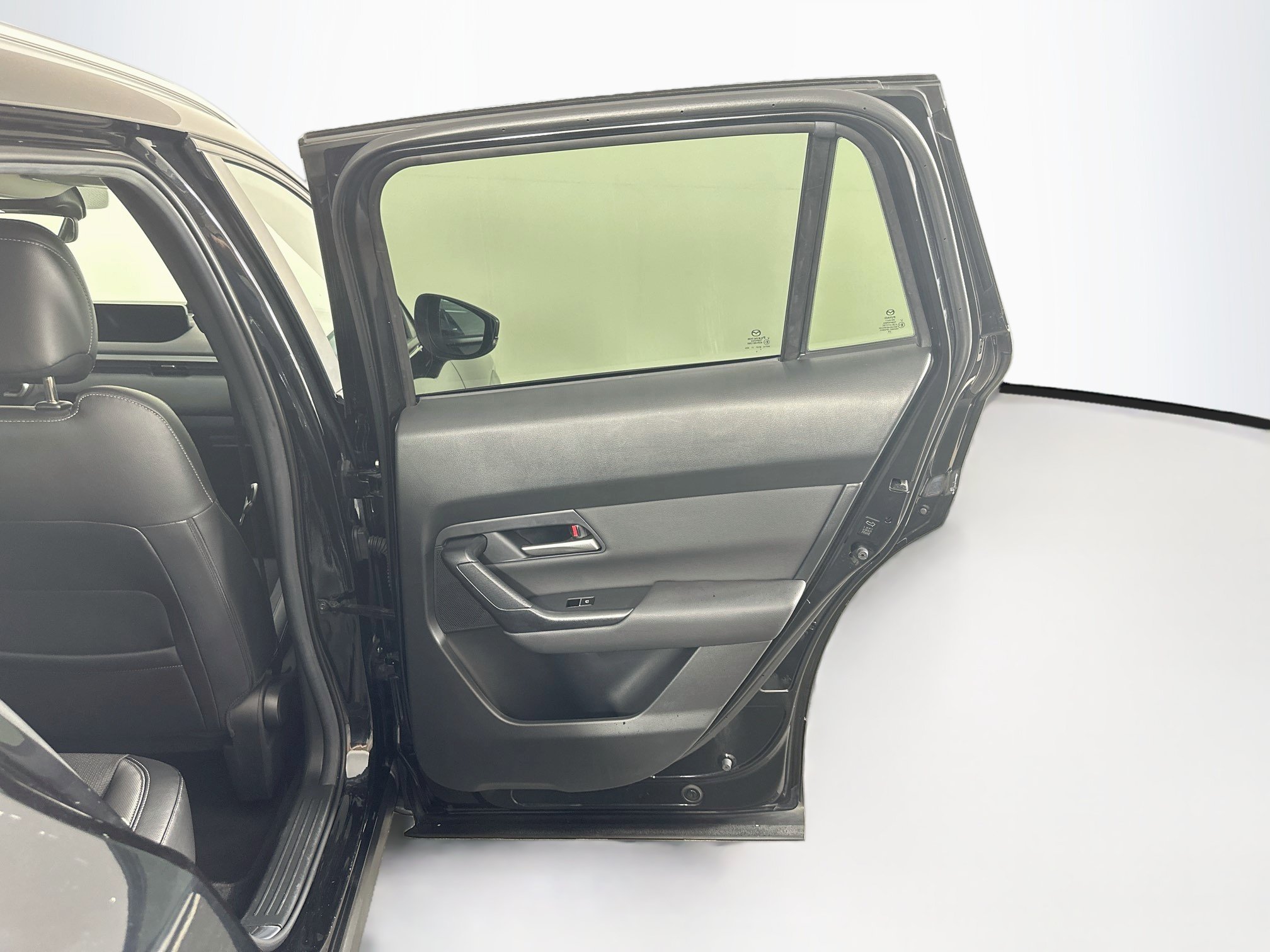 Used 2025 MAZDA CX-50 AWD 2.5 S w/ Premium Package image 33