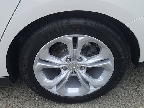 Used 2025 Honda Accord LX image 8