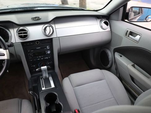Used 2007 Ford Mustang Coupe RWD image 14