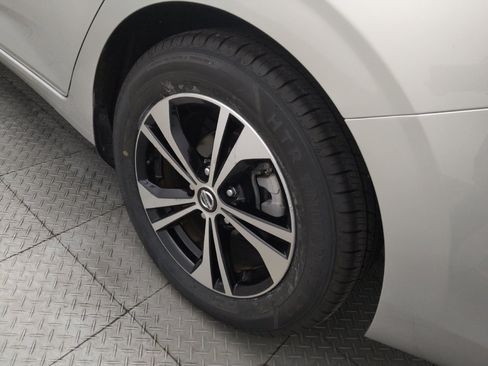 Used 2023 Nissan Sentra SV FWD image 31