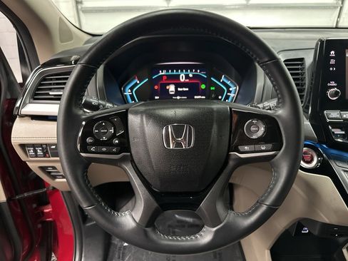 Used 2024 Honda Odyssey Touring image 15