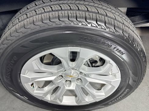 Used 2023 Chevrolet Silverado 1500 LTZ w/ Z71 Off-Road Package image 32