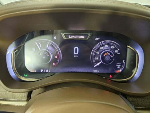 Used 2024 RAM 3500 Limited image 18